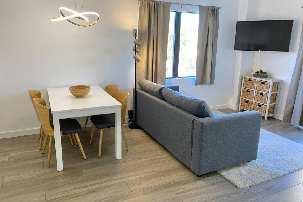 Modern Studio On I-Drive: Parking + Pool Included Orlando Eksteriør bilde
